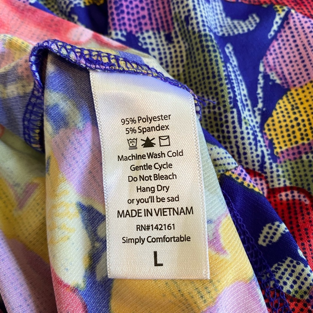 Lularoe Maxi Skirt Roses Pattern - Picture 6 of 6